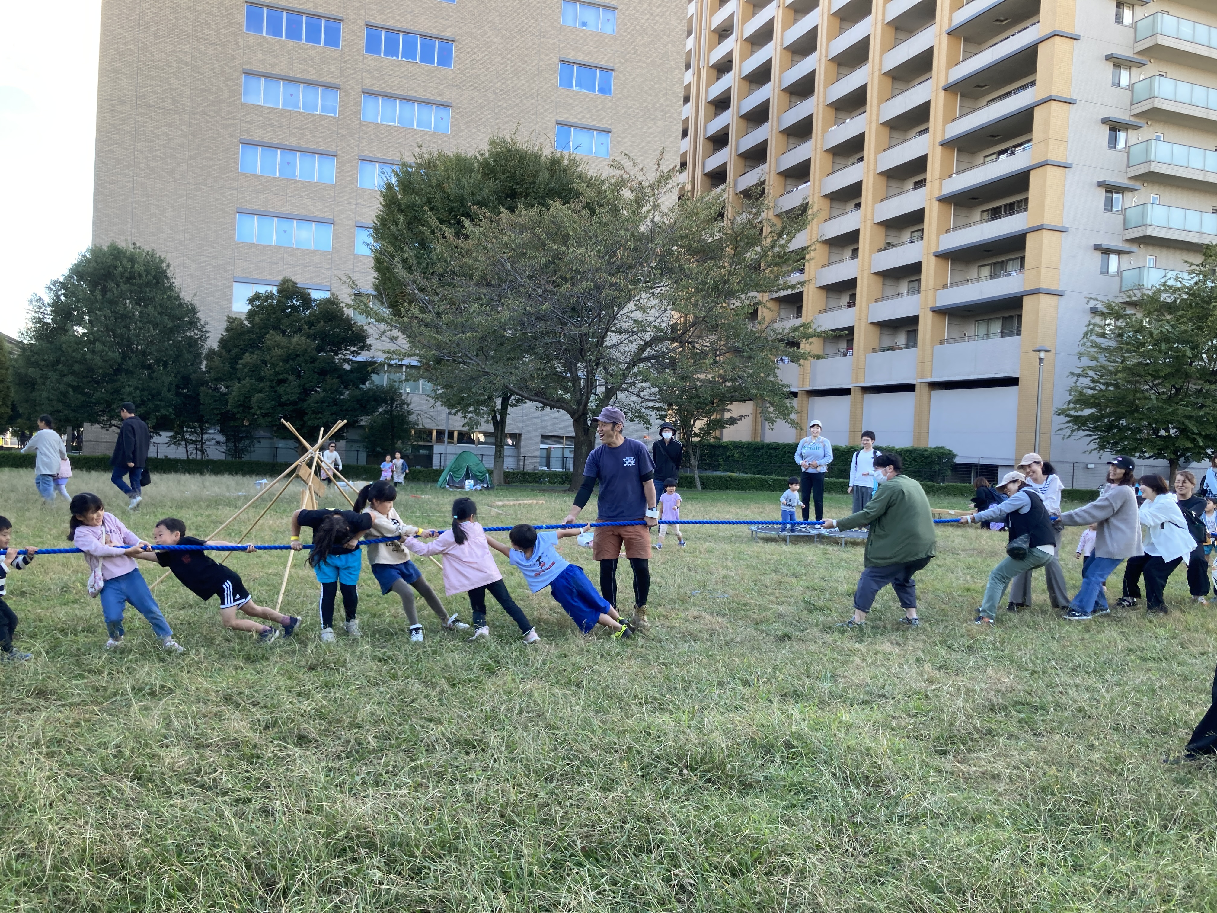 写真:「やってみたい」を応援!プレーパークで遊ぼう!