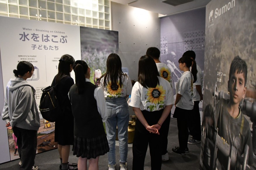 画像：展示見学