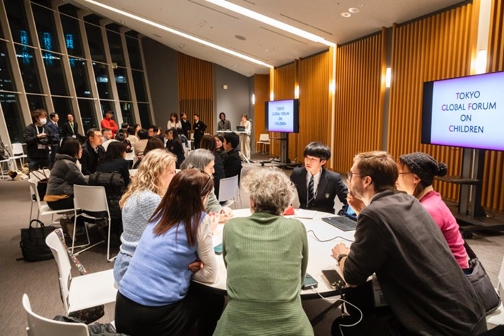 海外都市と中高生海外派遣経験者の交流