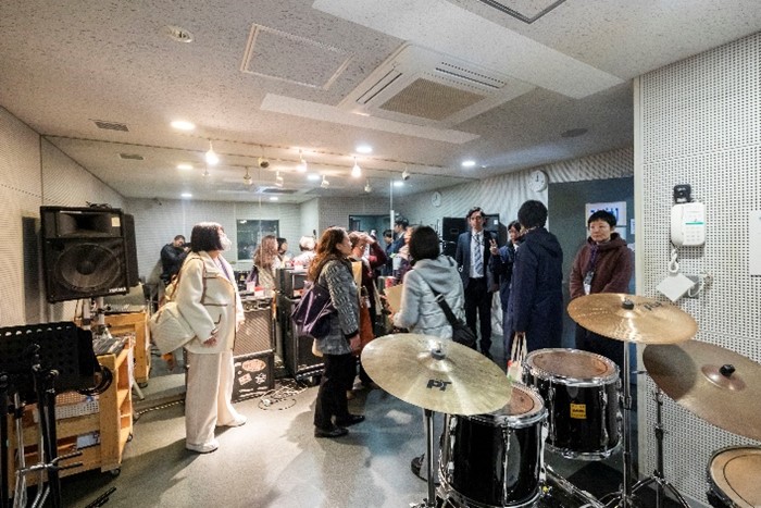 ゆう杉並内の音楽スタジオ視察