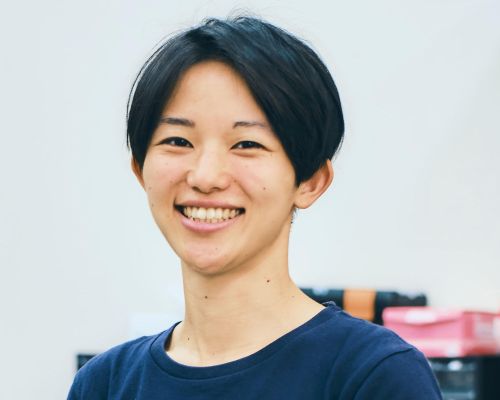 野城菜帆