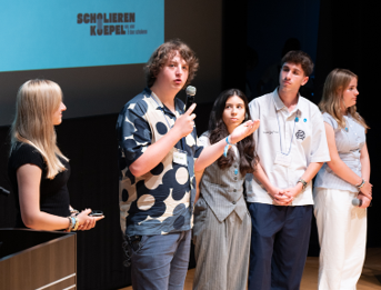 ブリュッセルの発表